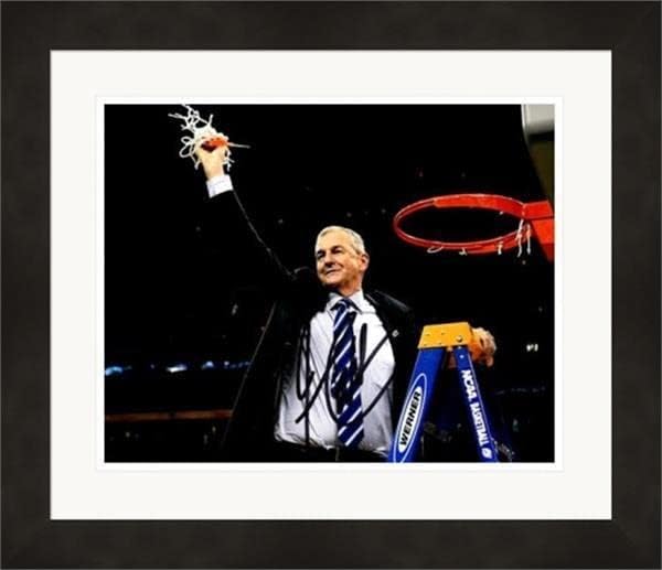 Снимка на Джим Калхуна с автограф 8x10 (Коннектикутские хъски, шампиони на NCAA) #SC34 в матова рамка - Снимки колеж с автограф